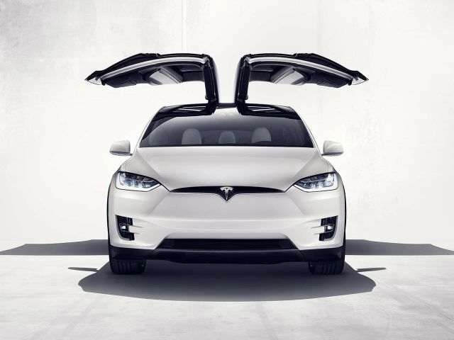 Фото Tesla Model X I #4