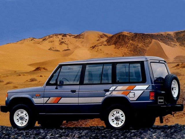 Фото Mitsubishi Pajero I #2