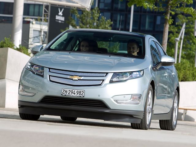 Фото Chevrolet Volt I #3