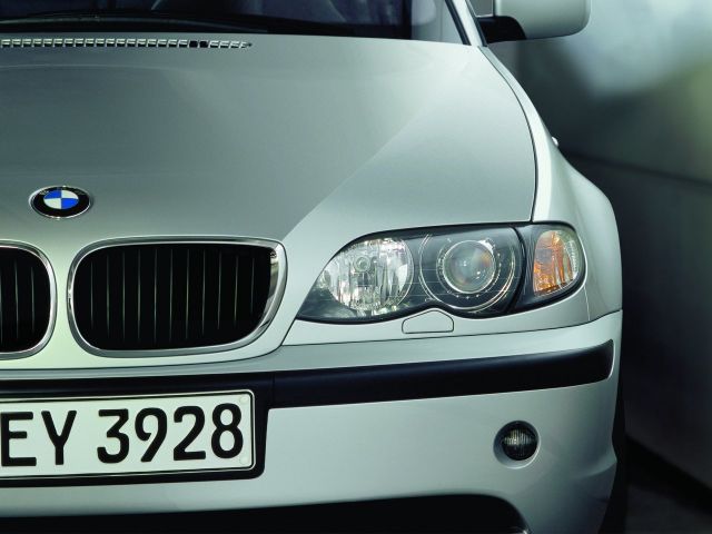 Фото BMW 3 Series IV (E46) Restyling #11