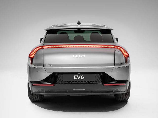 Фото Kia EV6 I #4