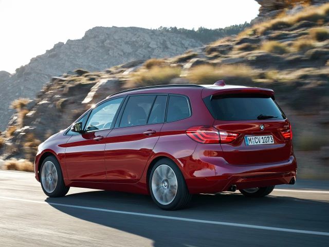 Фото BMW 2 Series Gran Tourer F46 #2