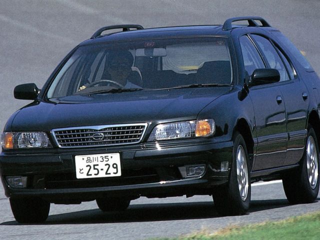 Фото Nissan Cefiro II (A32) #2