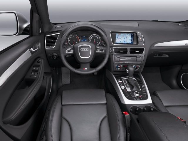 Фото Audi Q5 I #8