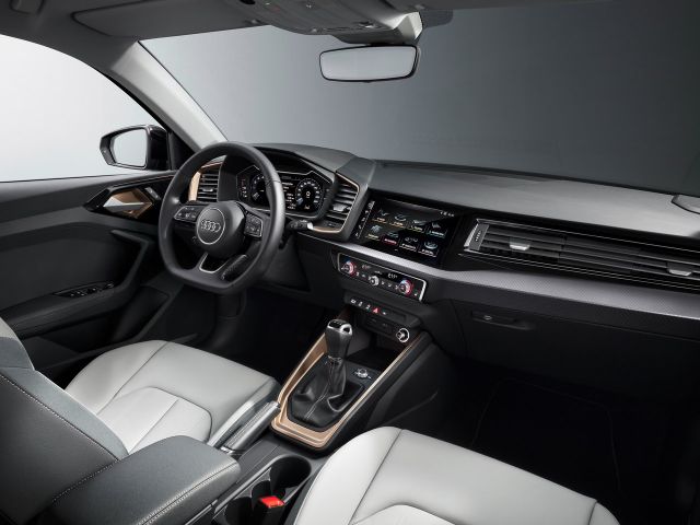 Фото Audi A1 II (GB) #5