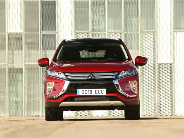 Фото Mitsubishi Eclipse Cross I #3