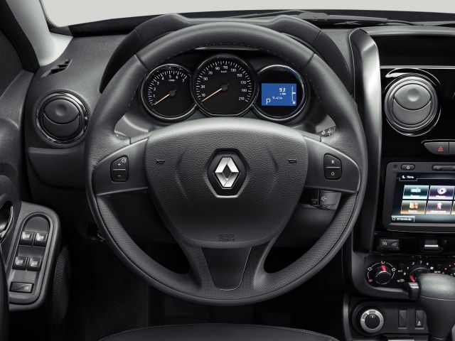 Фото Renault Duster I Restyling #9