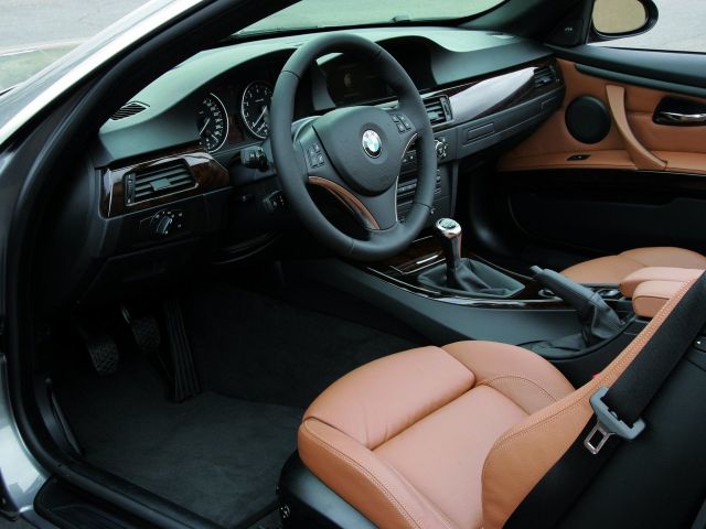 Фото BMW 3 серия V (E90/E91/E92/E93) #5