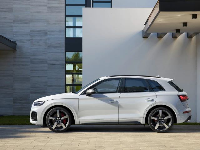 Фото Audi SQ5 II (FY) Рестайлинг #6