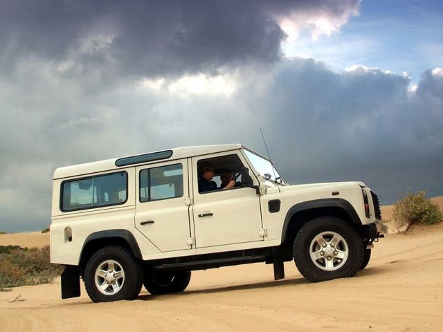 Фото Land Rover Defender I #6