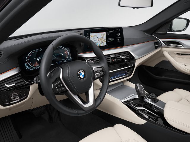 Фото BMW 5 серии VII (G30/G31) Рестайлинг #5