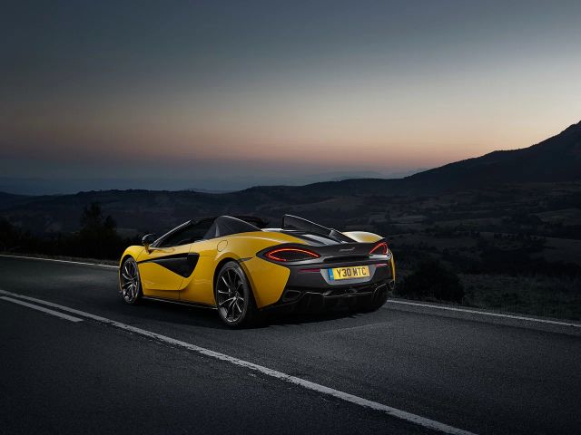 Фото McLaren 570S #3