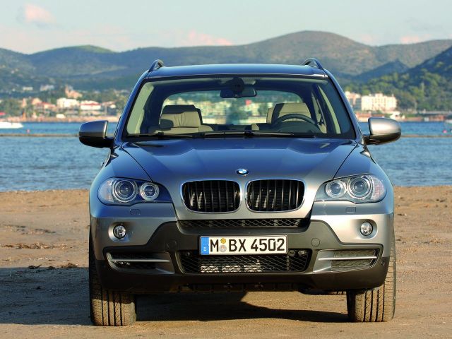 Фото BMW X5 II (E70) #4