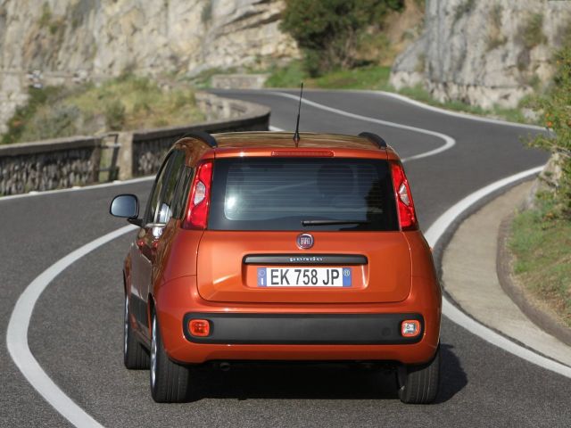 Фото Fiat Panda III #4