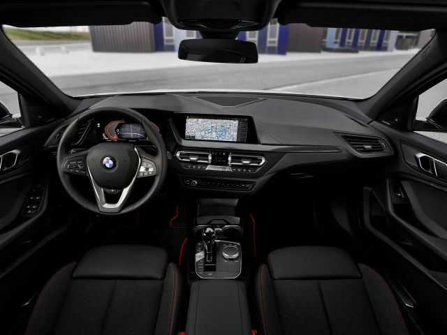 Фото BMW 1 серии III (F40) #3