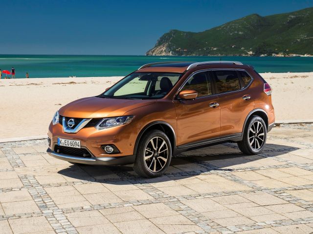 Фото Nissan X-Trail III #1