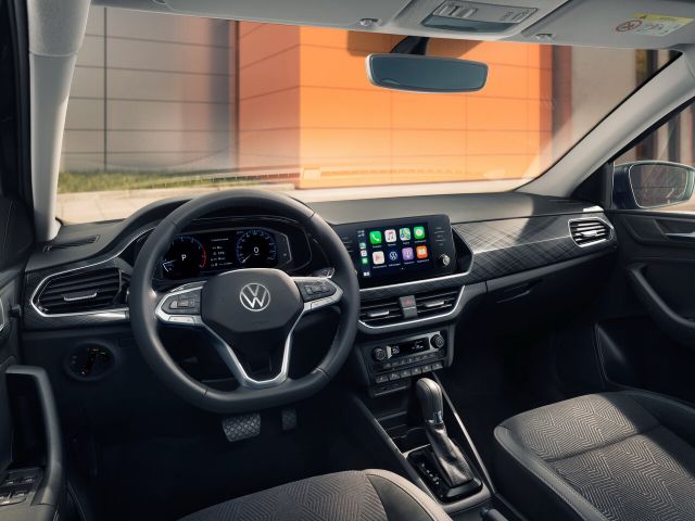 Фото Volkswagen Polo VI #3