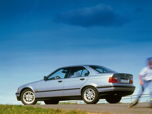 Фото BMW 3 серии III (E36) #2