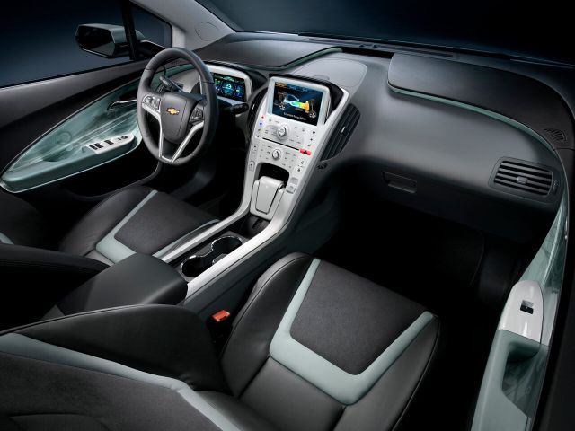 Фото Chevrolet Volt I #7