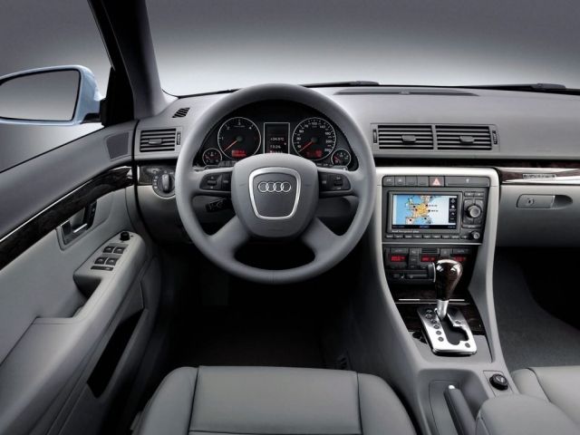 Фото Audi A4 III (B7) #4