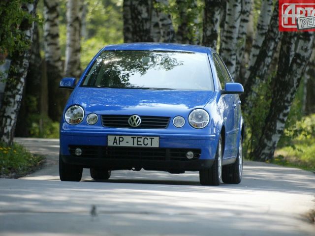 Фото Volkswagen Polo IV #3