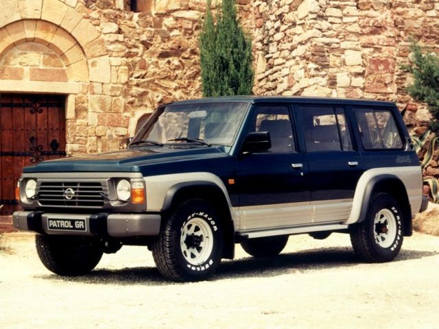 Фото Nissan Patrol IV (Y60) #1