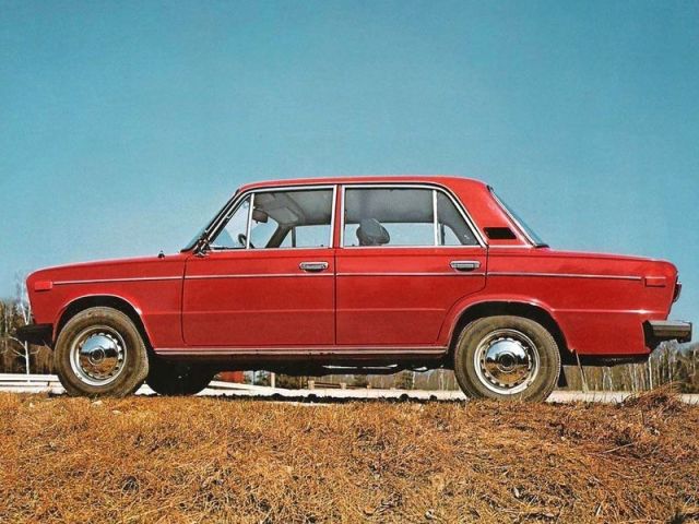 Фото ВАЗ (Lada) 2106 #2