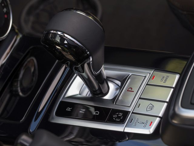 Фото Mercedes-Benz G-Класс II (W463) Рестайлинг 4 #7