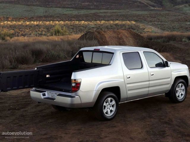 Фото Honda Ridgeline I #6