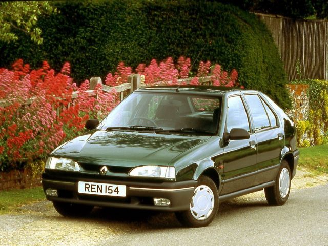 Фото Renault 19 II #1