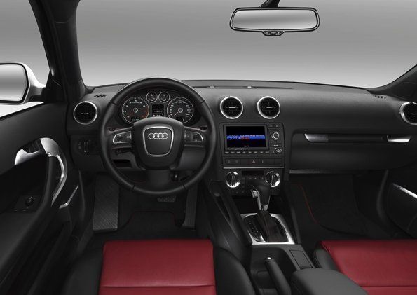 Фото Audi A3 II (8P) Рестайлинг 2 #9