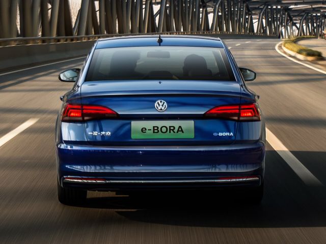 Фото Volkswagen Bora IV #7