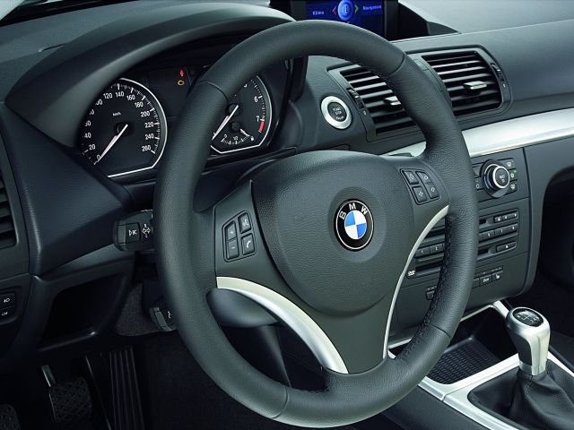 Фото BMW 1 серия I (E87/E81/E82/E88) Рестайлинг #8