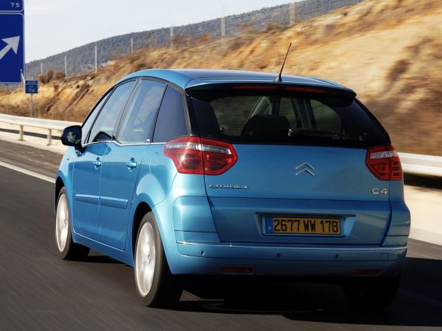 Фото Citroen C4 Picasso I #4