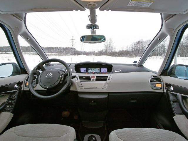 Фото Citroen C4 Picasso I #6