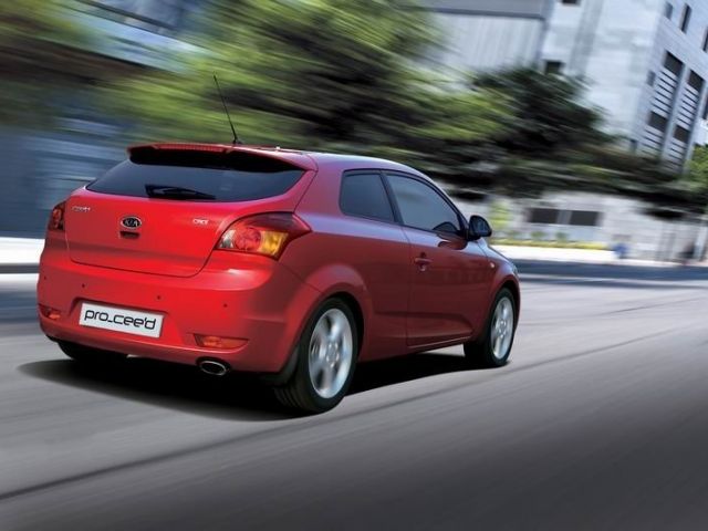 Фото Kia Ceed I #2