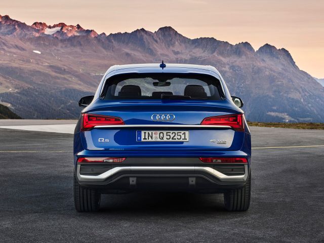 Фото Audi Q5 Sportback I (FY) #4