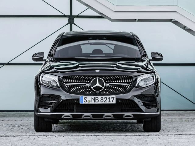 Фото Mercedes-Benz GLC Coupe AMG I (C253) #3