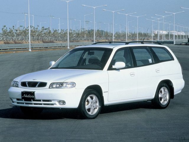 Фото Daewoo Nubira I #1