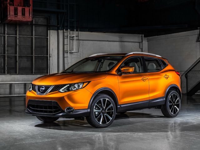 Фото Nissan Rogue Sport I #1