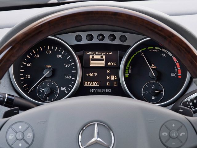 Фото Mercedes-Benz M-Класс II (W164) Рестайлинг #12