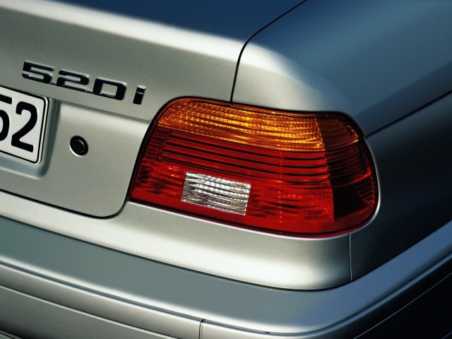 Фото BMW 5 серия IV (E39) Рестайлинг #12