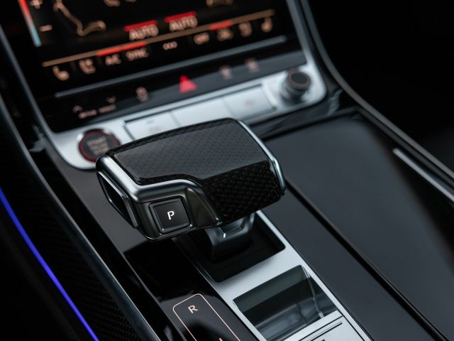 Фото Audi S8 IV (D5) Рестайлинг #8