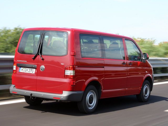 Фото Volkswagen Transporter T5 Рестайлинг #2