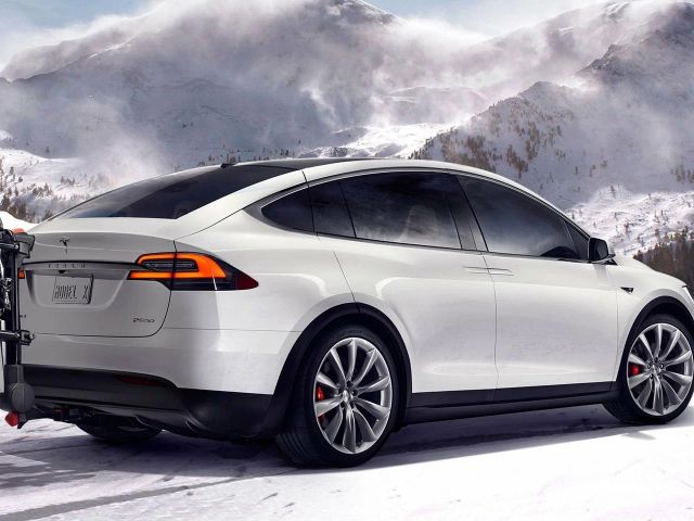 Фото Tesla Model X I #3