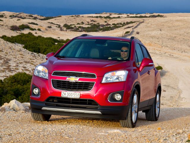 Фото Chevrolet Trax I #3