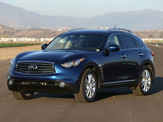 Фото Infiniti QX70 #1