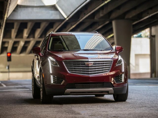 Фото Cadillac XT5 I #3