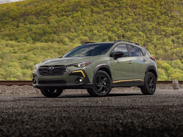 Фото Subaru Crosstrek III #1