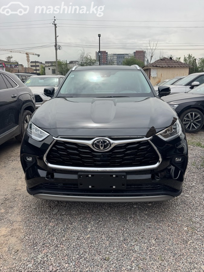 Toyota Highlander IV (U70)